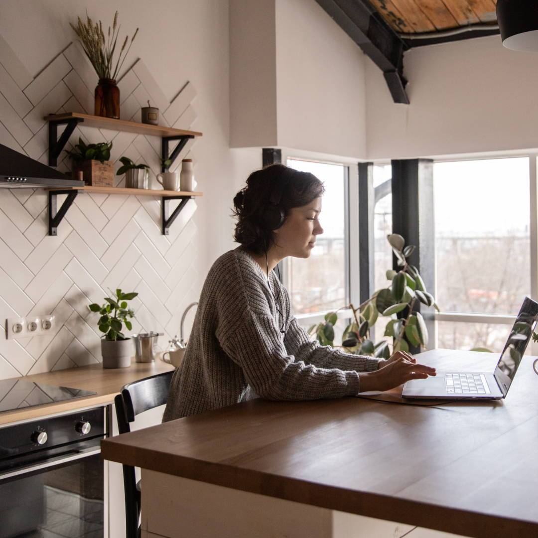 Eating For Productivity: Home Office Nutrition
